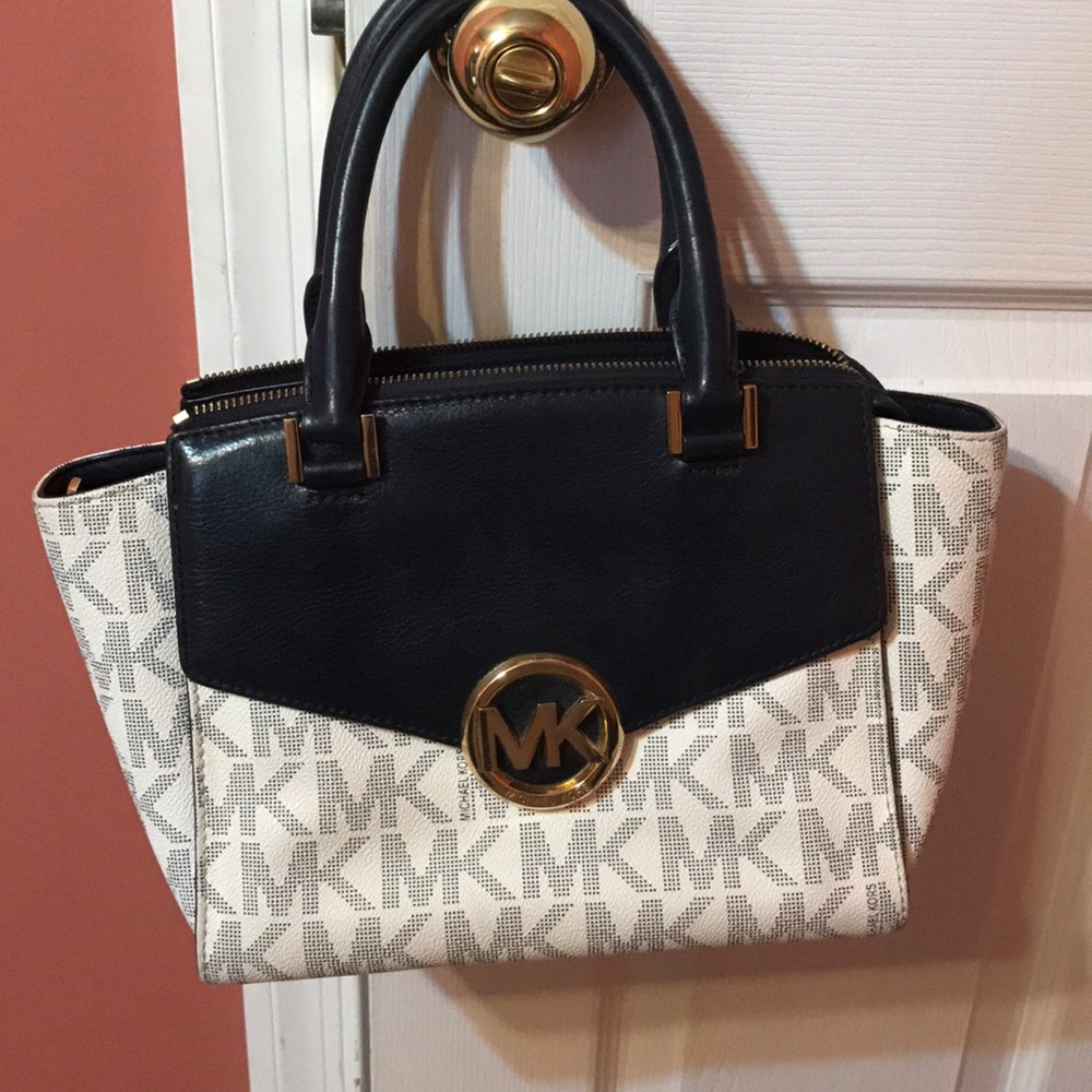 Michael Kors Blue and White handbag